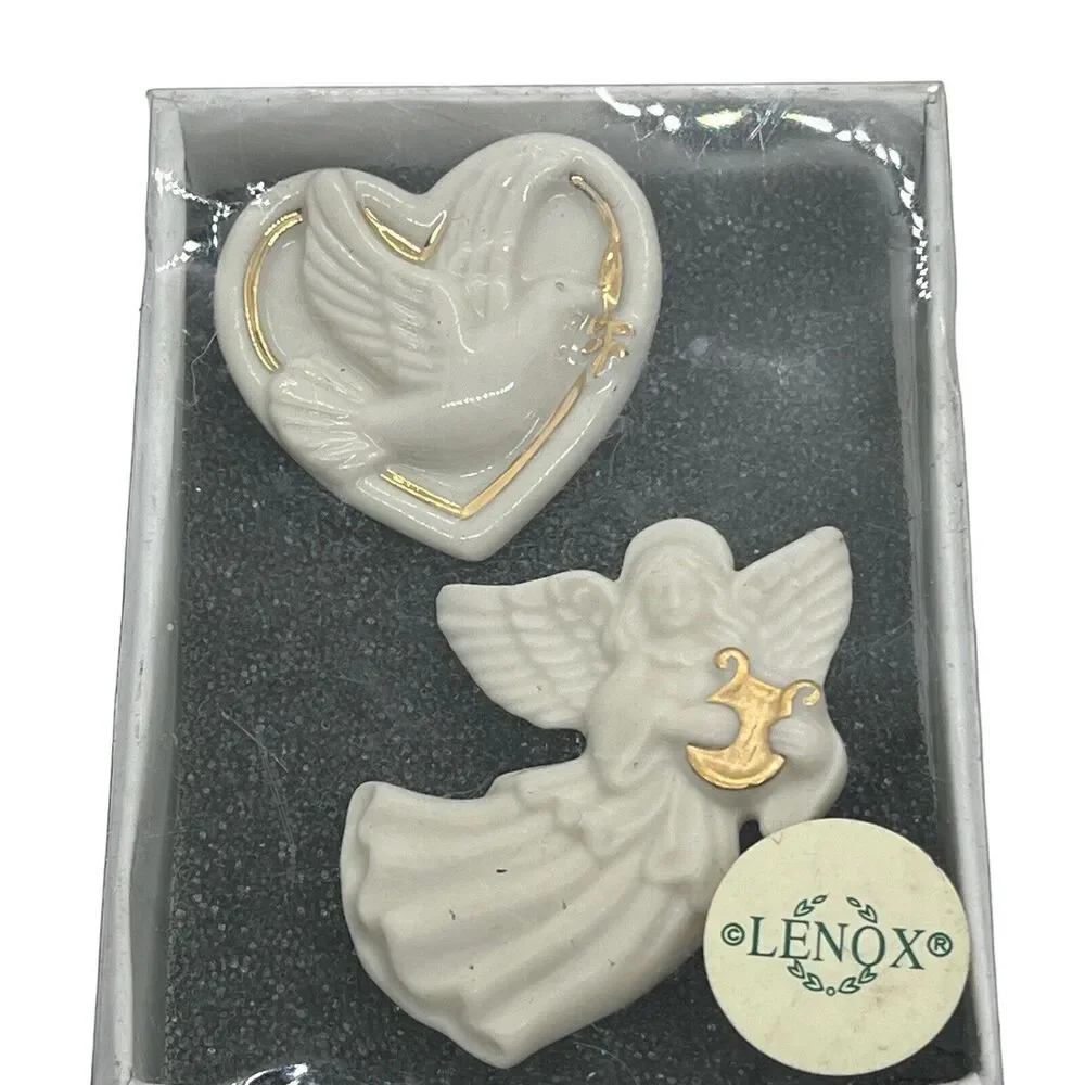 Lenox Brooch Pin Angel Heart w Dove In Box Ceramic Vintage Retro Christmas Cream